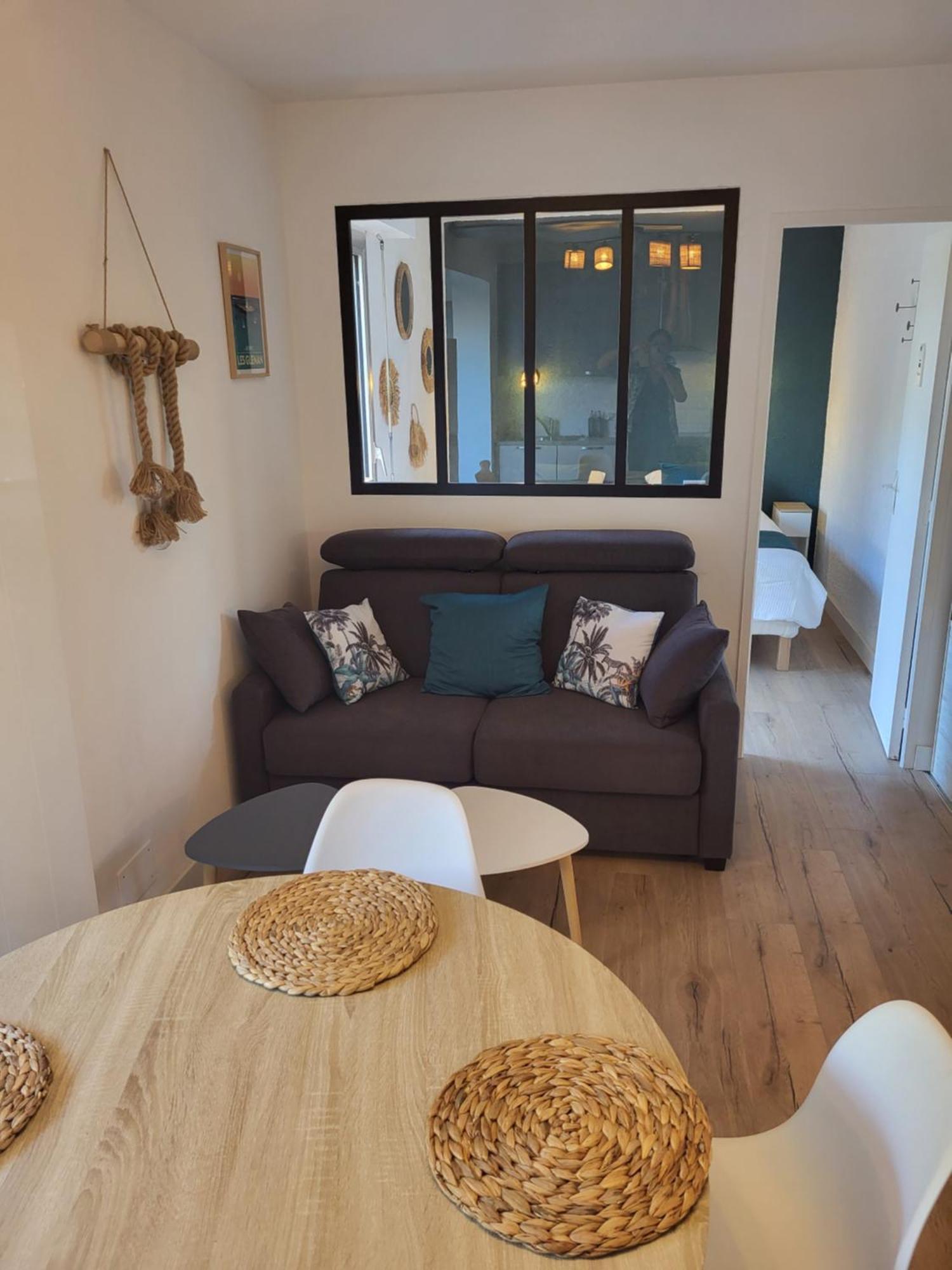 Avec Jardin Apartment *